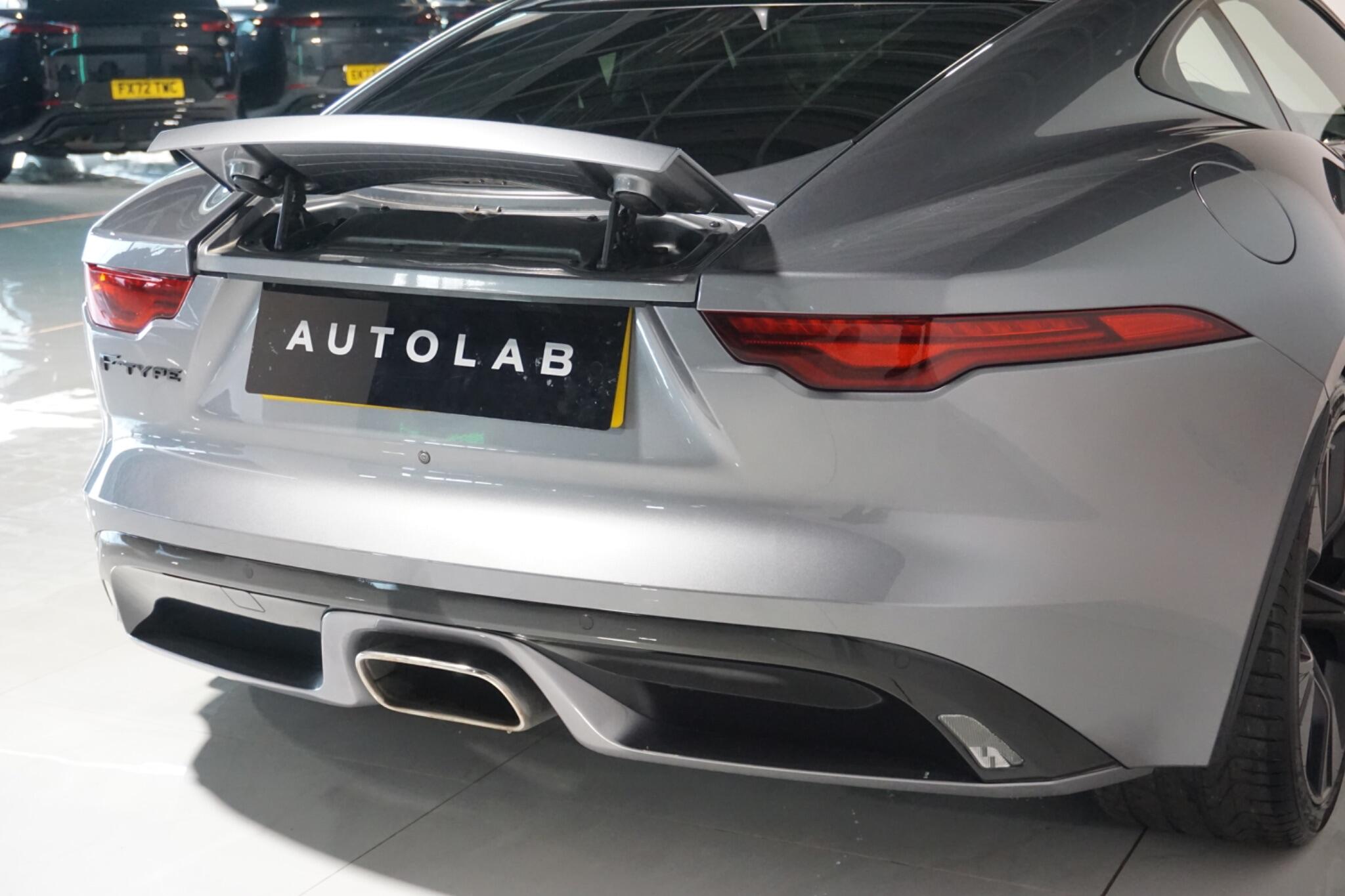 Jaguar F-Type 2.0i R-Dynamic Coupe 2dr Petrol Auto Euro 6 (s/s) (300 ps)